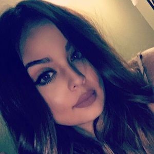 Meet your Posher, Cassie